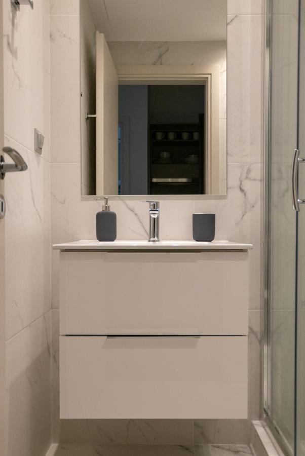 A14 Sunny & Chic 2Room Apartment Near Plaka & Parthenon Atene Esterno foto